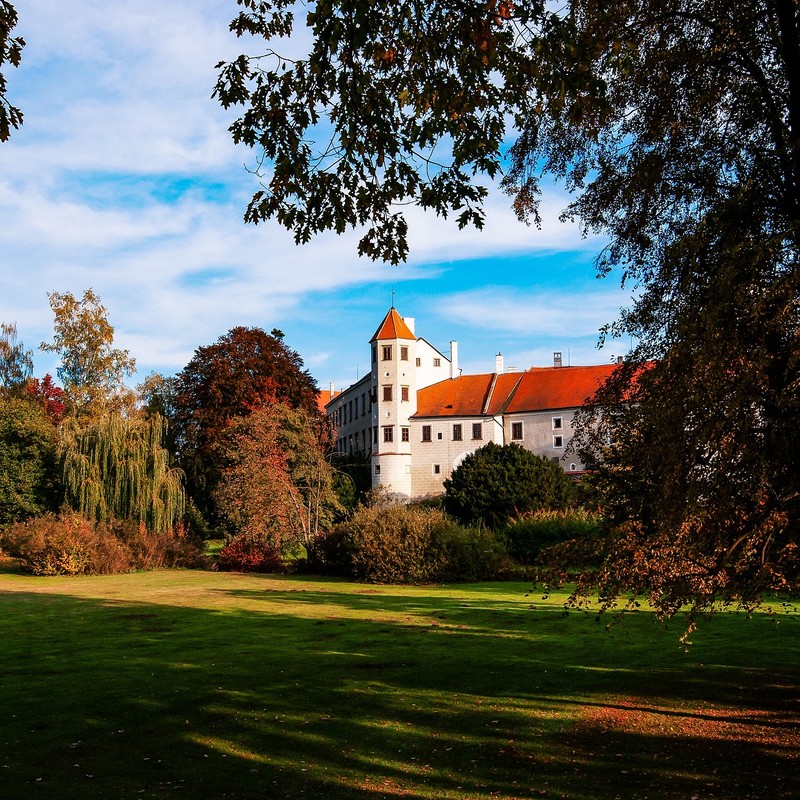 Telc_zamek.jpg